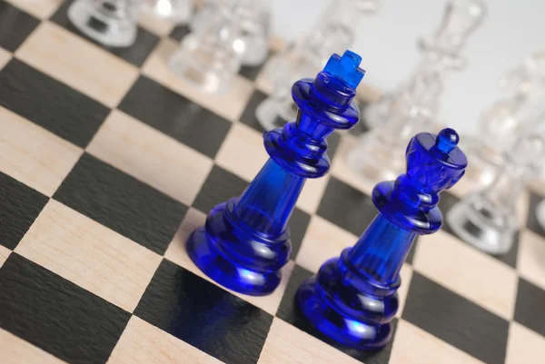 Rey y reina de ajedrez — Foto de Stock