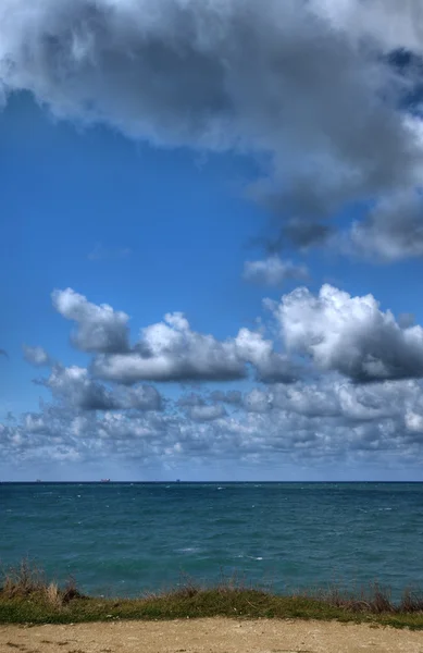 Η θάλασσα και ο ουρανός — Φωτογραφία Αρχείου