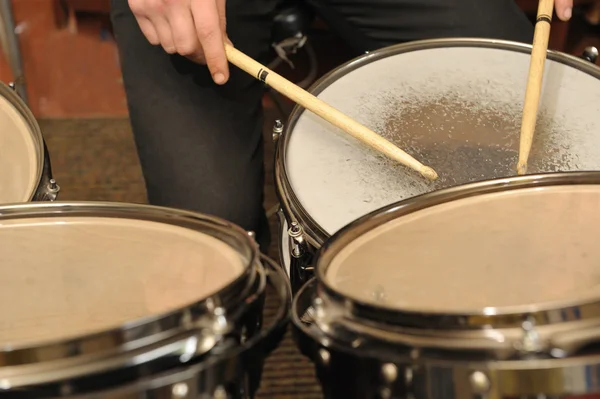 Der Schlagzeuger in Aktion — Stockfoto
