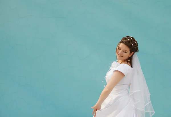 Танцующая невеста — стоковое фото