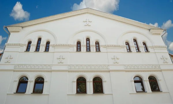 Fasaden på en byggnad av kyrkan — Stockfoto