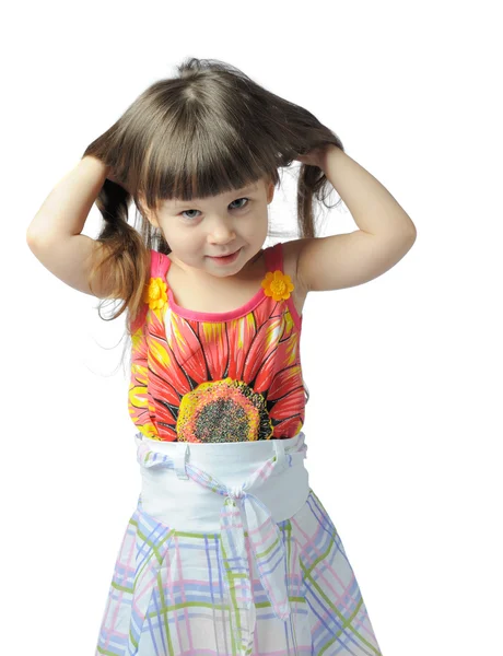 Izole uzun saçlı küçük bir kız — Stok fotoğraf