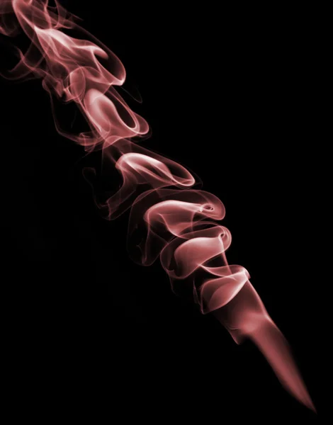 Cor vermelha fumaça de fundo preto — Fotografia de Stock