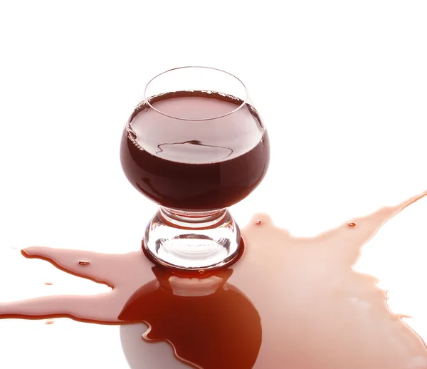 Vinho tinto derramado — Fotografia de Stock