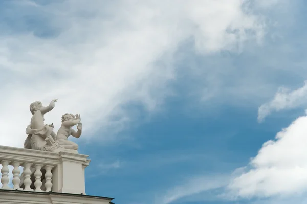 Statua budynku Opery — Zdjęcie stockowe