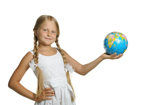 Dziewczyna trzyma świata zebrane z logiczne w ręce. selecti — Zdjęcie stockowe