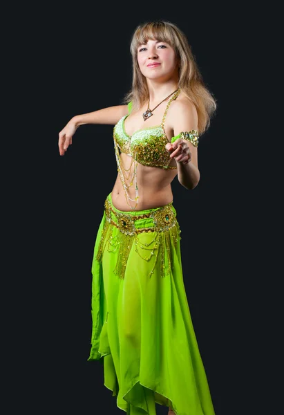 Η γυναίκα στην Ανατολή χορό κοστούμι — Φωτογραφία Αρχείου
