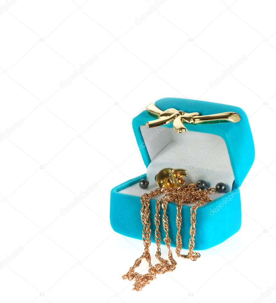 Casket with jewelry
