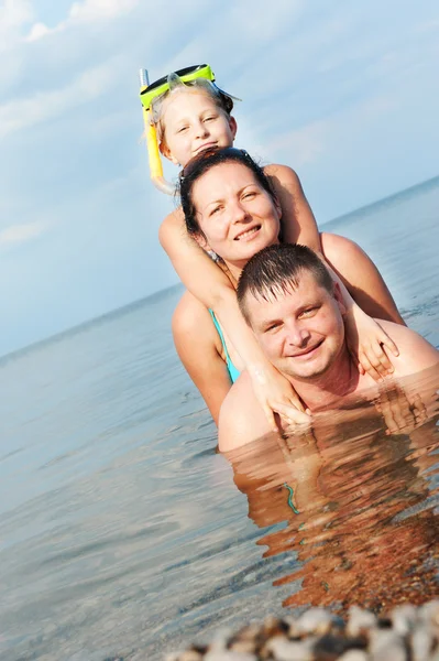 Happy family in the sea — Stock Photo, Image
