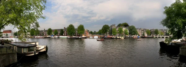 Panoramiczny widok na miasto Amsterdam. — Zdjęcie stockowe