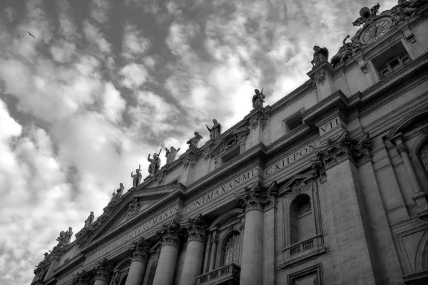 片段的圣徒彼得在梵蒂冈大教堂. — 图库照片