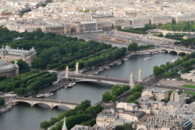 Paris eiffel Tower havadan görünümü.