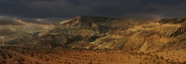 Vista panorâmica sobre o deserto de Negev . — Fotografia de Stock