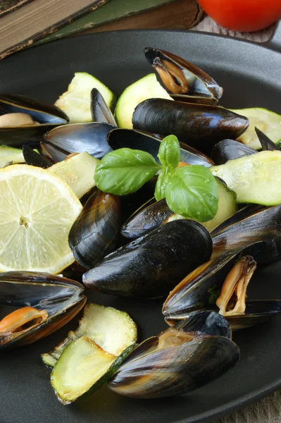 Some fresh organic mussel in garlic butter — Stock Photo, Image