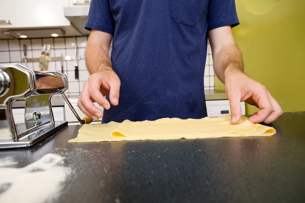 Pasta op teller — Stockfoto