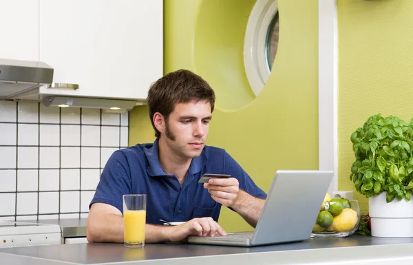 Online Shopping in Kitchen — Stock Photo, Image