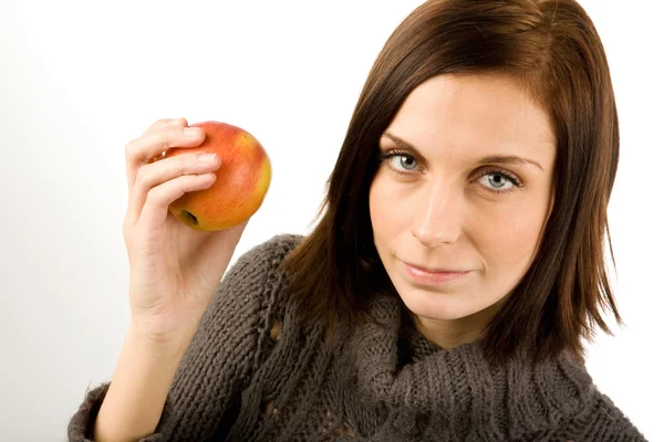女人吃苹果 — 图库照片