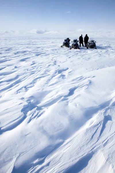Wyprawy na skuterach śnieżnych — Zdjęcie stockowe