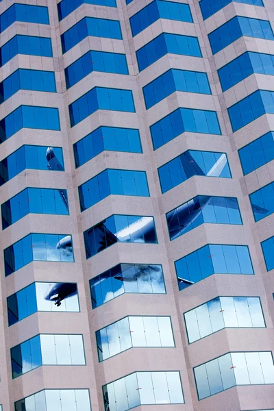 Airplane Office Building — Stock Photo, Image