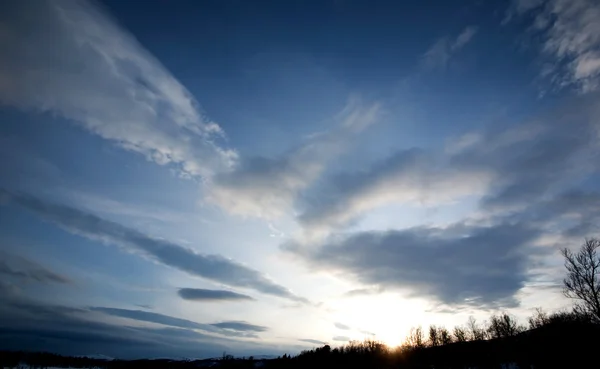 Günbatımı gökyüzü arkaplanı — Stok fotoğraf