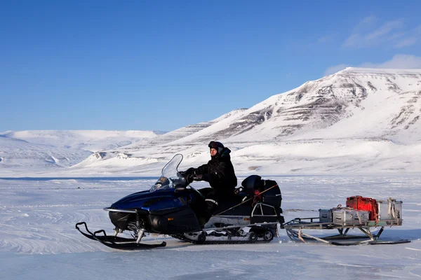 Snowmobile Expedition — Stock Photo, Image