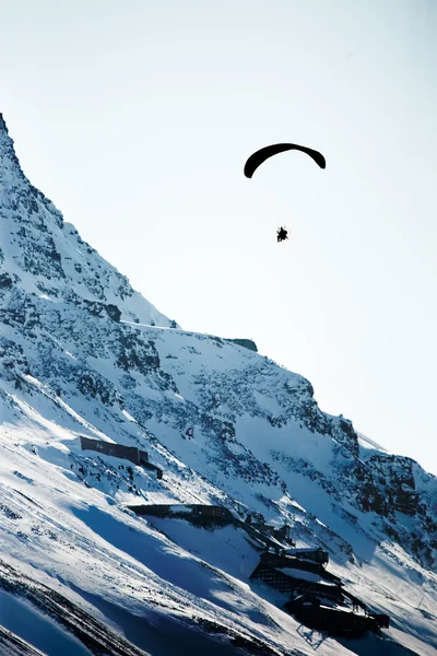 stock image Paraglider over Mountain