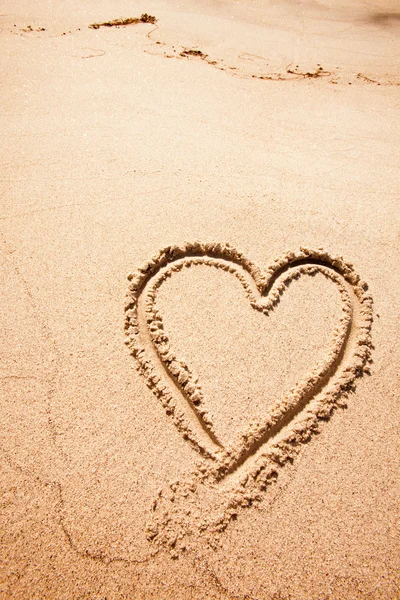 Srdce písečná pláž — Stock fotografie