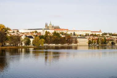 Prag Kalesi ve nehir