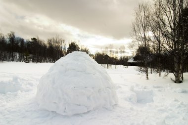 Igloo.