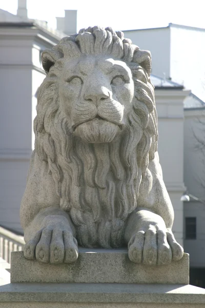 Löwenstatue — Stockfoto