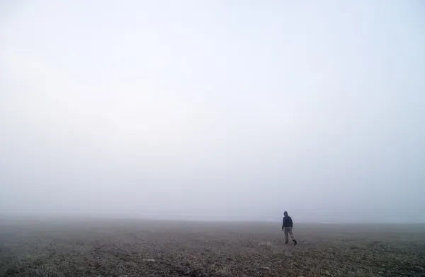 Paseo de niebla — Foto de Stock