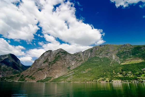 Noorwegen fjord schilderachtige — Stockfoto