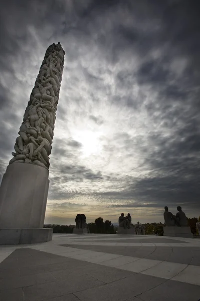 Socha parku oslo - obelisk — Stock fotografie