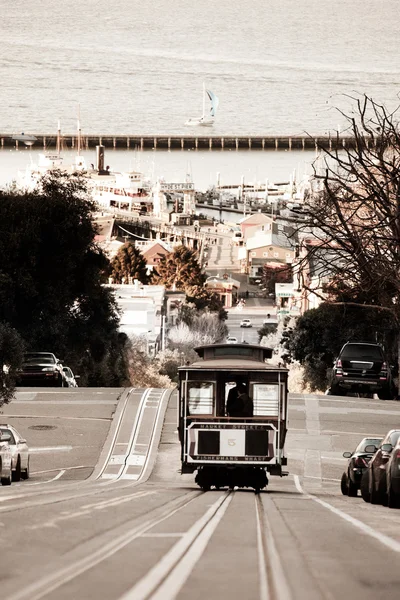 サンフランシスコのケーブルカー — ストック写真