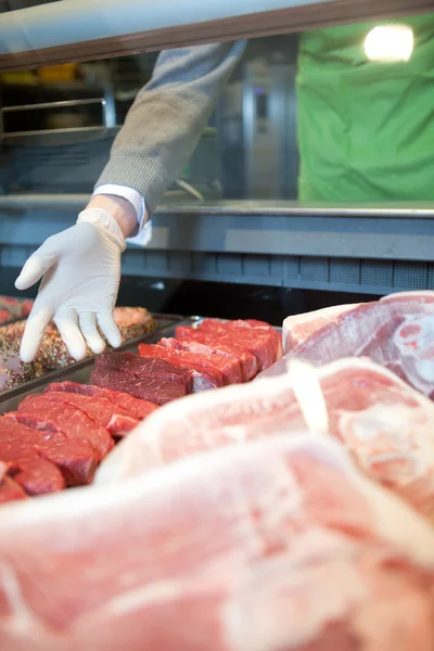 新鲜肉类柜台 — 图库照片