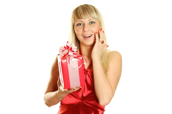 Крупный план привлекательной женщины с подарком — стоковое фото