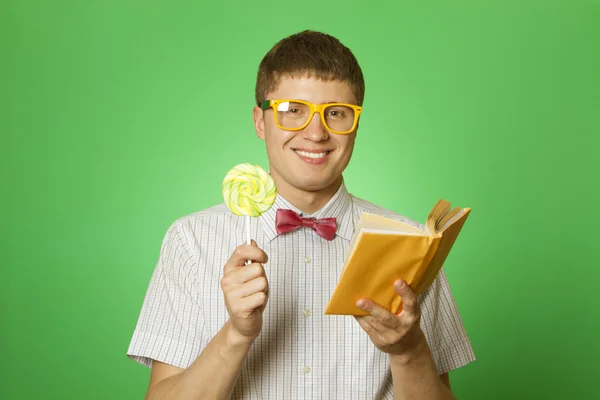 Young man bookworm reading — Stock Photo, Image