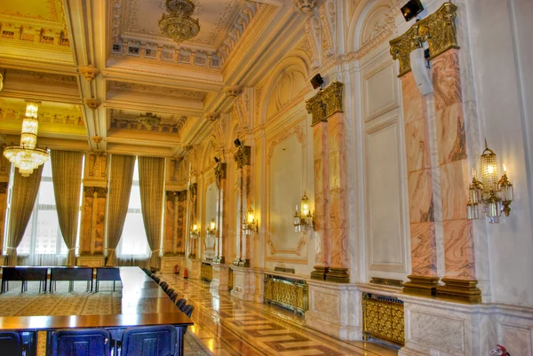 Дворец парламента — стоковое фото