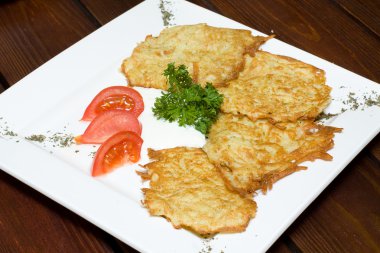 Çıtır çıtır kızarmış patates pancakes