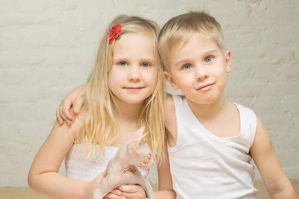 Portrait of beautiful children at home — Stock Photo, Image