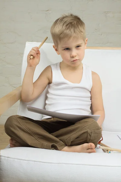 Education - child boy thinking - idea! — Stock Photo, Image