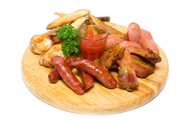 Kött och korv sortiment - tysk gourmetmat som isolerade — Stockfoto