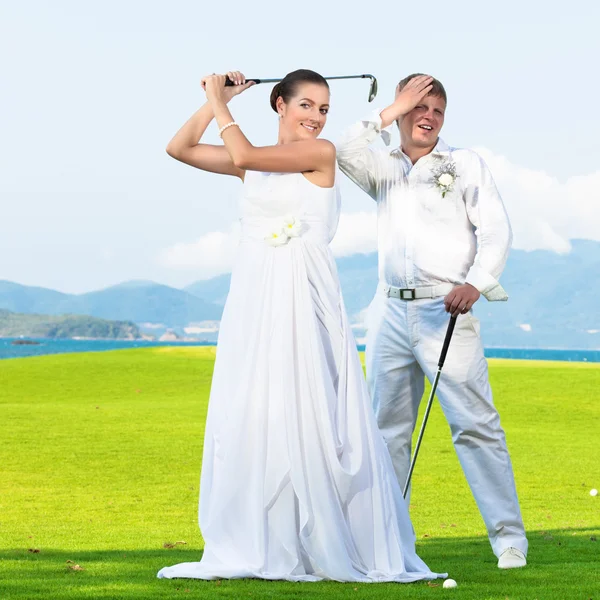 高尔夫球场的婚礼 — 图库照片