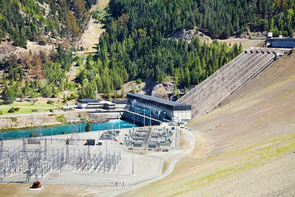 Lake Benmore hydroelectric dam, New Zealand — Stock Photo, Image