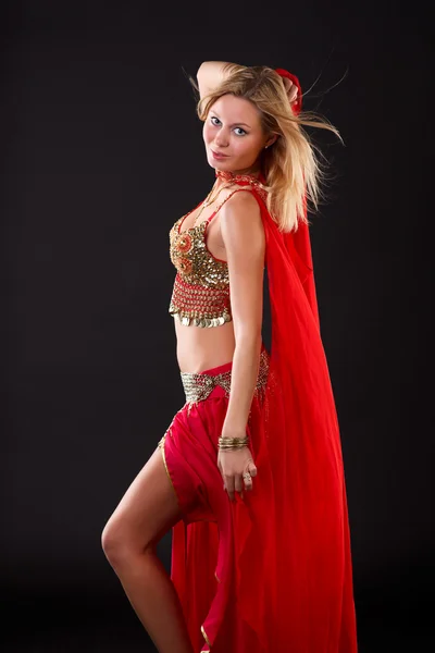 Belly dancer. — Stock Photo, Image
