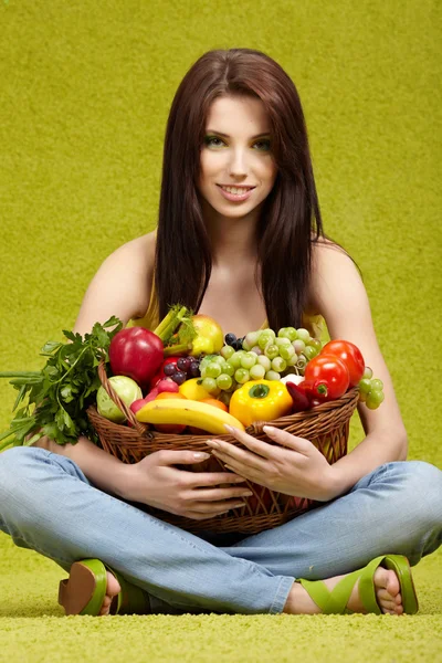 Frukt och grönsaker shopping — Stockfoto