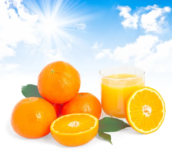 Frischer Orangensaft. — Stockfoto