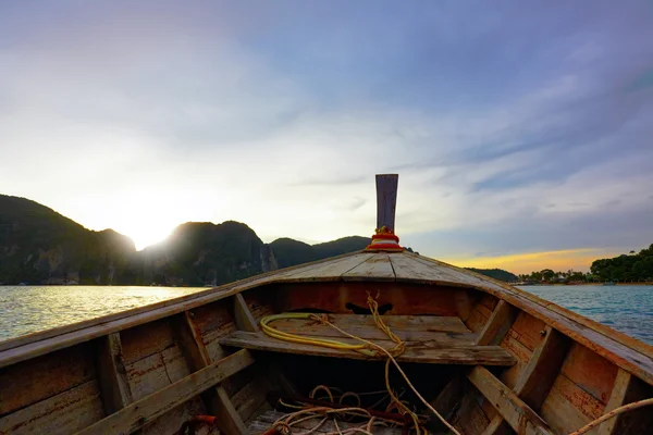 Visa från rörliga båt — Stockfoto