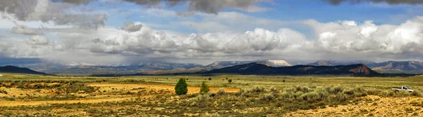 Panorama costurado da paisagem do estado de Utah. Estados Unidos — Fotografia de Stock