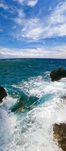 Δες στο τον ωκεανό μεγάλο νησί. Χαβάη — Φωτογραφία Αρχείου